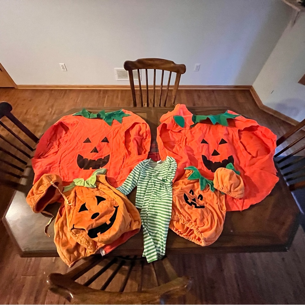 Family Pumpkin Costumes